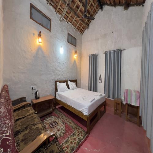 Swastik Homestay, Janwar